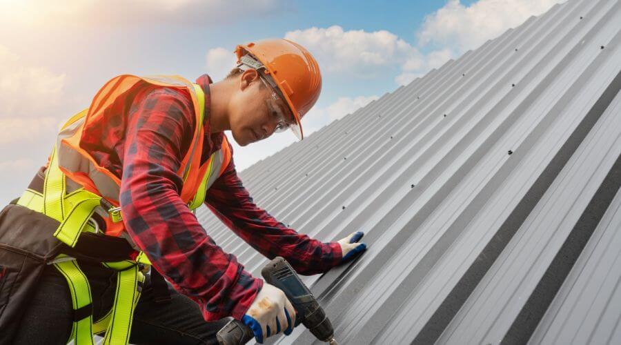 Professional Emergency Roof Repairs services in Rudyard, MI